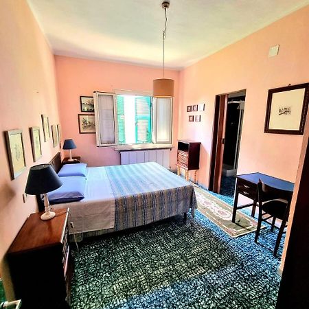 Casa Cambini Bed & Breakfast Marina di Massa Ngoại thất bức ảnh